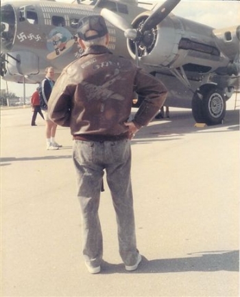 28 388w x 480h px Melvin Hurlitz Melvin Hurlitz.jpg